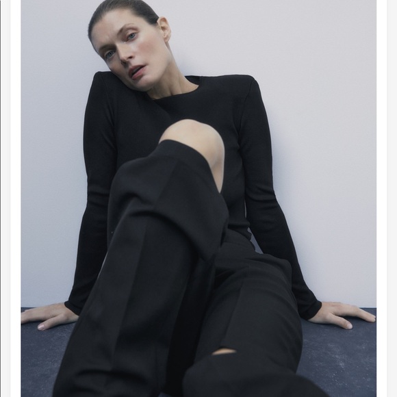 Zara - Knit Shoulder Pad Sweater - Picture 4 of 4